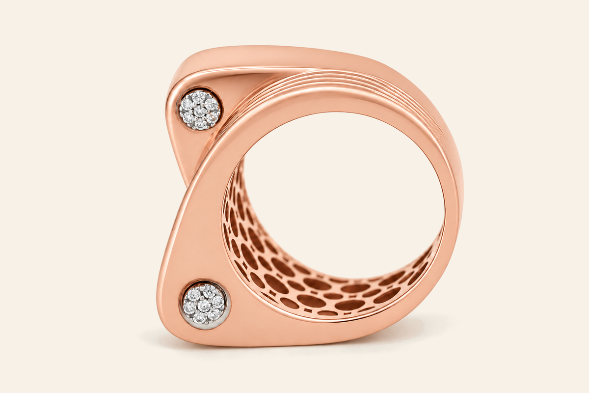 18K Gold Sculptural Crossover Ring