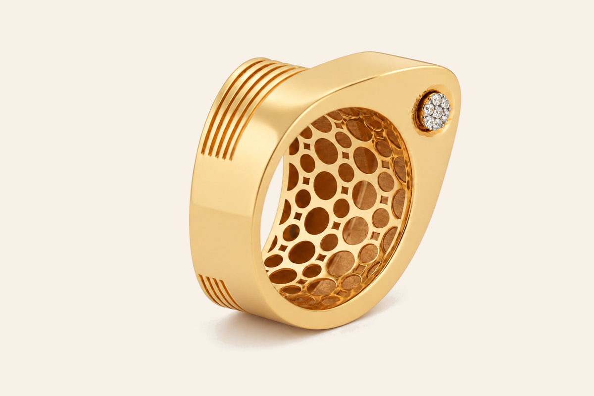 18K Gold Sculptural Crossover Ring