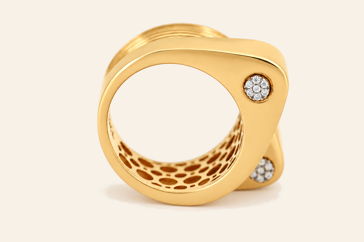 18K Gold Sculptural Crossover Ring