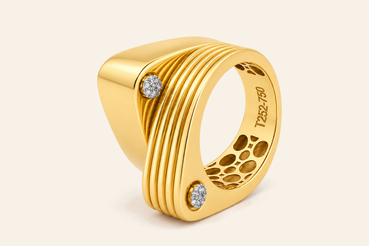 18K Gold Sculptural Crossover Ring