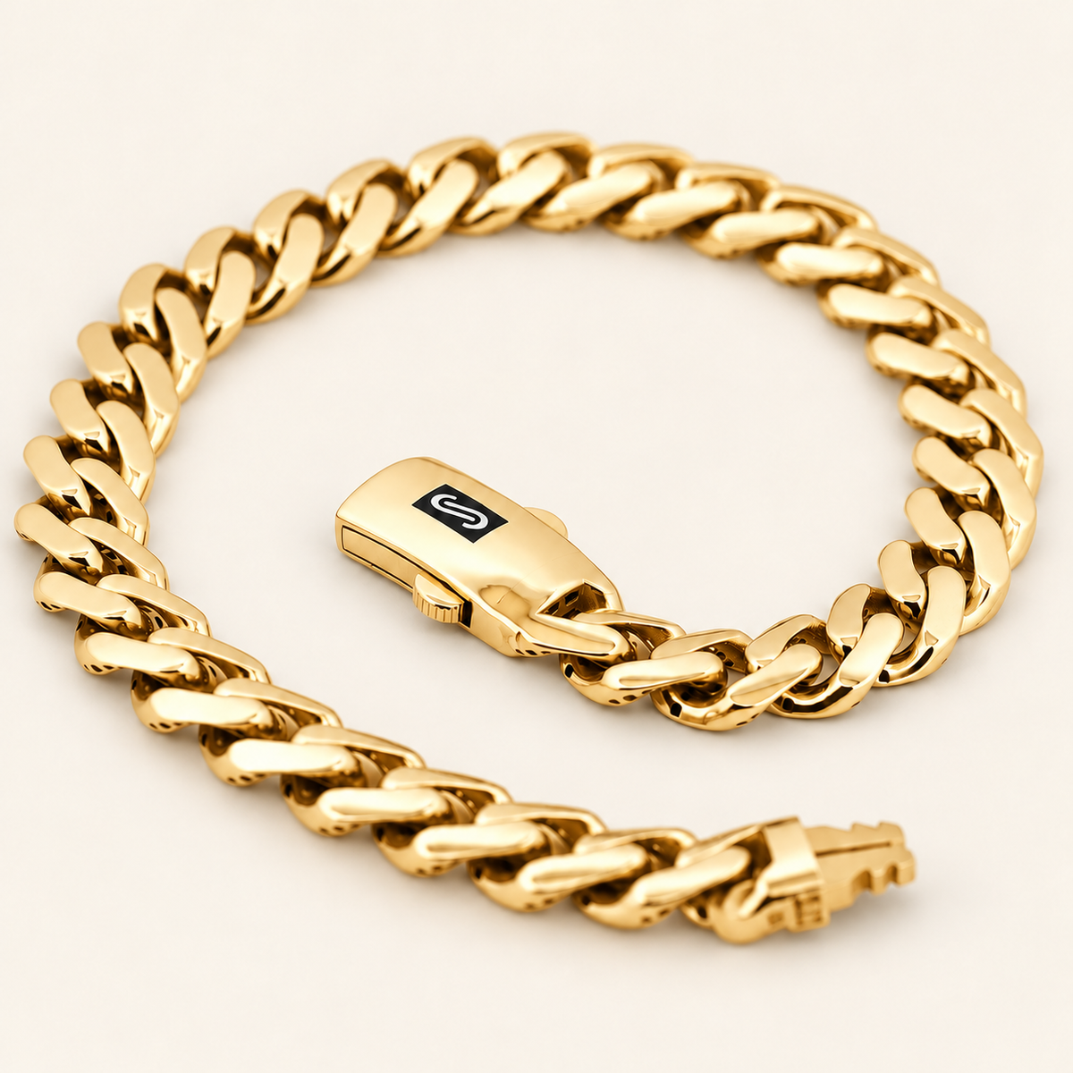 10K Gold Curb-Link Bracelet with Box Clasp — Yellow Gold