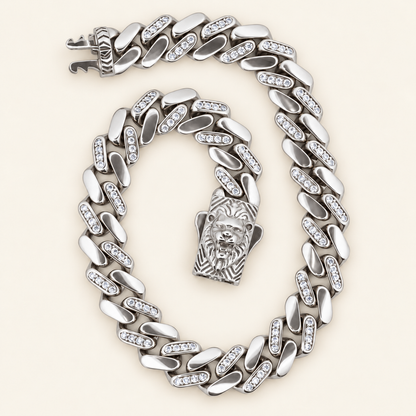 10K Gold Stone-Set Curb Bracelet with Sculpted Clasp — White Gold