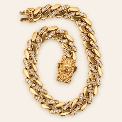 10K Gold Stone-Set Curb Bracelet with Sculpted Clasp — Yellow Gold