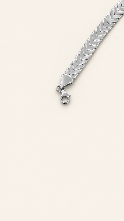 10K Gold Chevron-Link Bracelet — White Gold