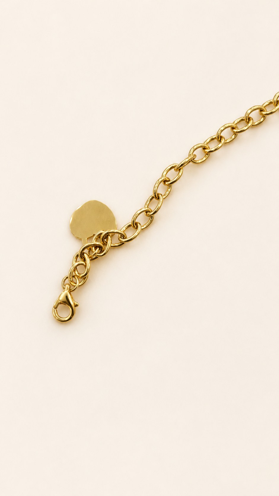 10K Gold Round-Charm Oval-Link Bracelet — Yellow Gold
