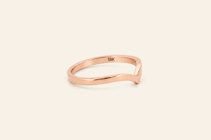 18K Gold Chevron Band Ring