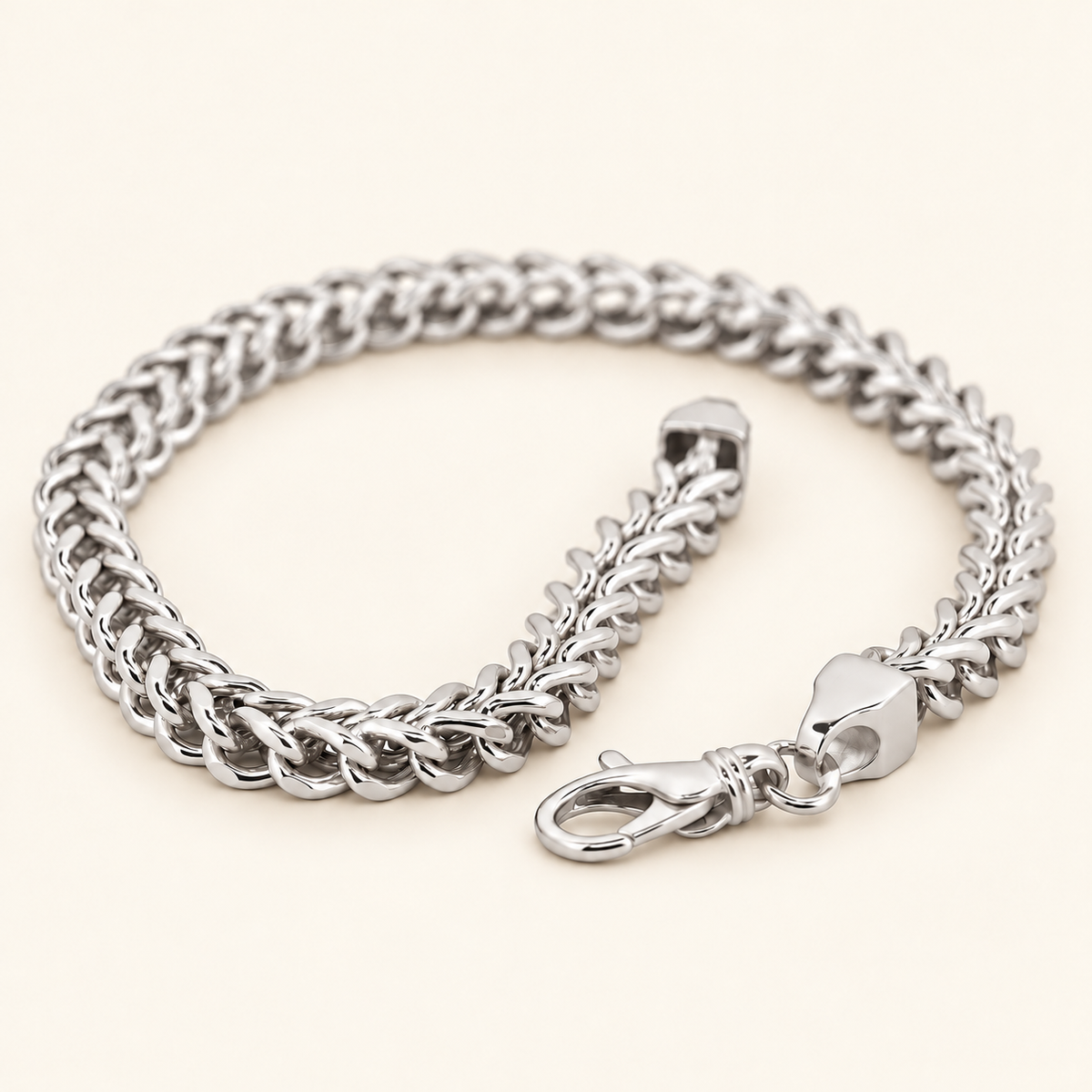 10K Gold Rounded Curb-Link Bracelet — White Gold