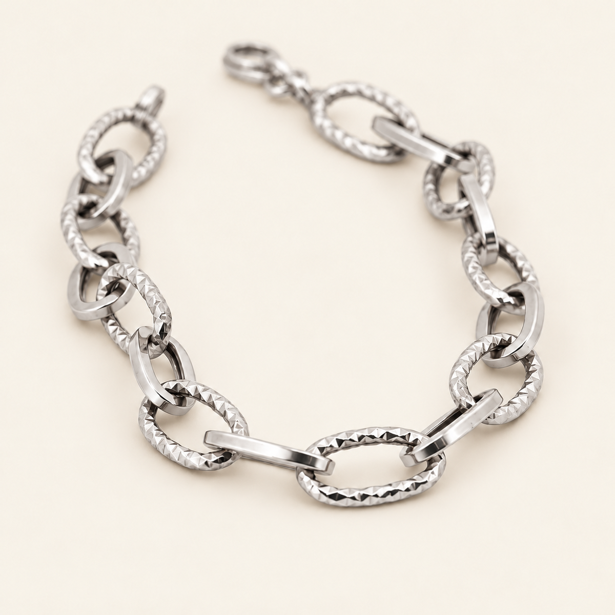10K Gold Faceted Oval-Link Bracelet — White Gold