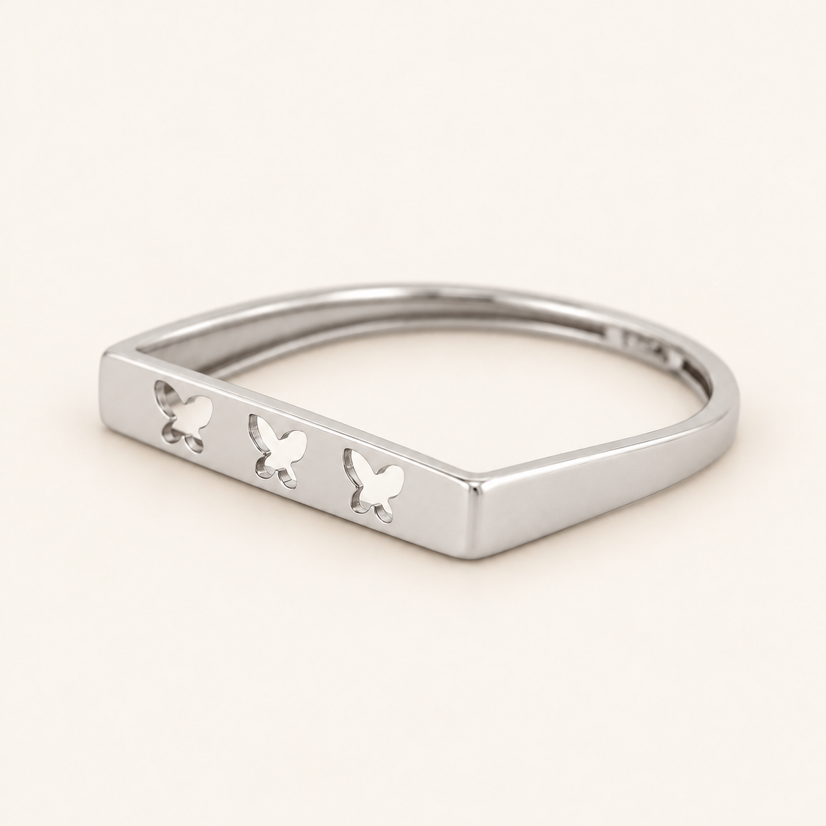 18K Gold Butterfly-Motif Ring — White Gold, view 2