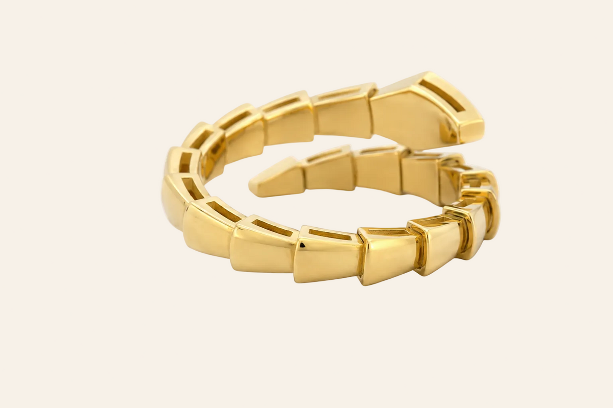 18K Gold Diamond Snake Ring